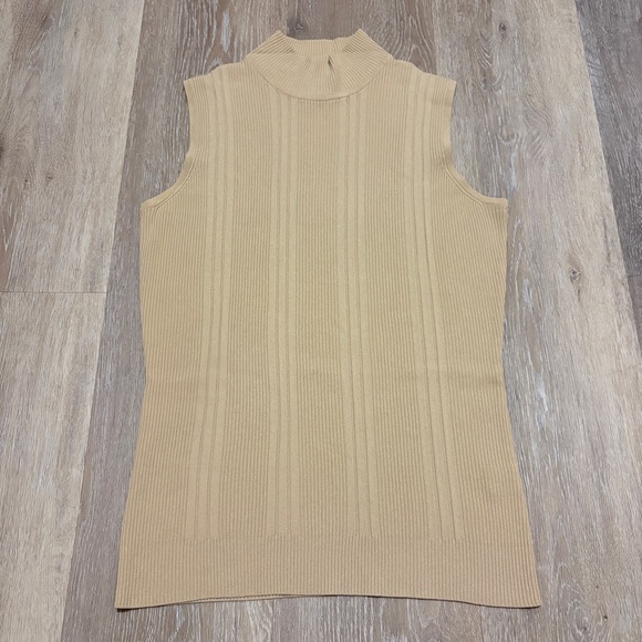 Dress Barn Tops - Dress Barn Sleeveless Ribbed High Neck Top Size Medium